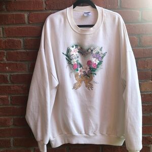 Jerzees Plus Size Sweatshirt Vintage Grandmacore Cottagecore Heart Wreath 3XL